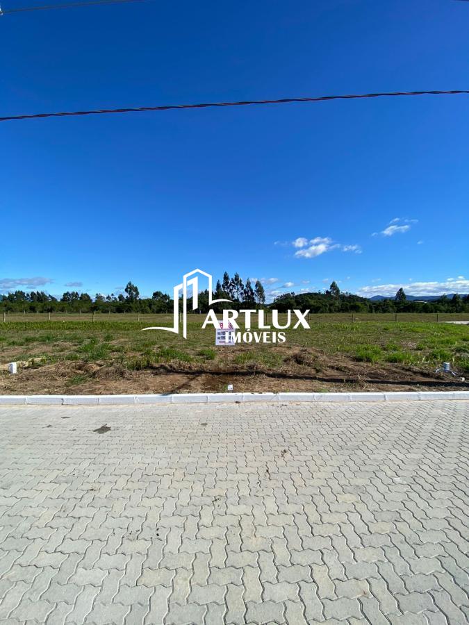 Terreno, 301 m² - Foto 1