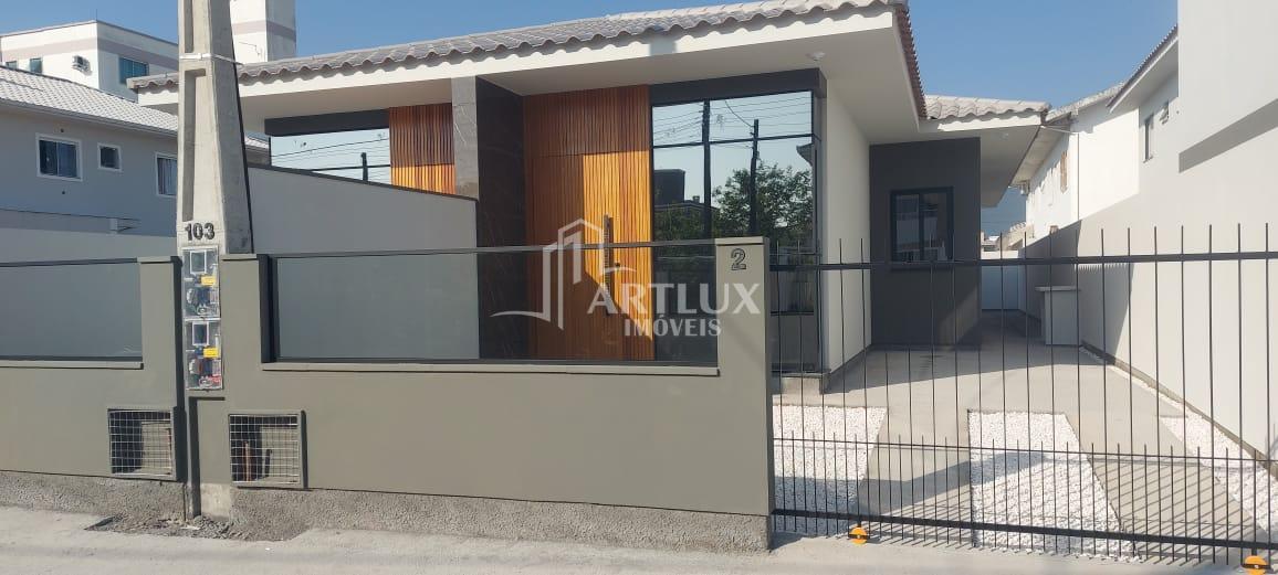 Casa à venda com 3 quartos, 150m² - Foto 26