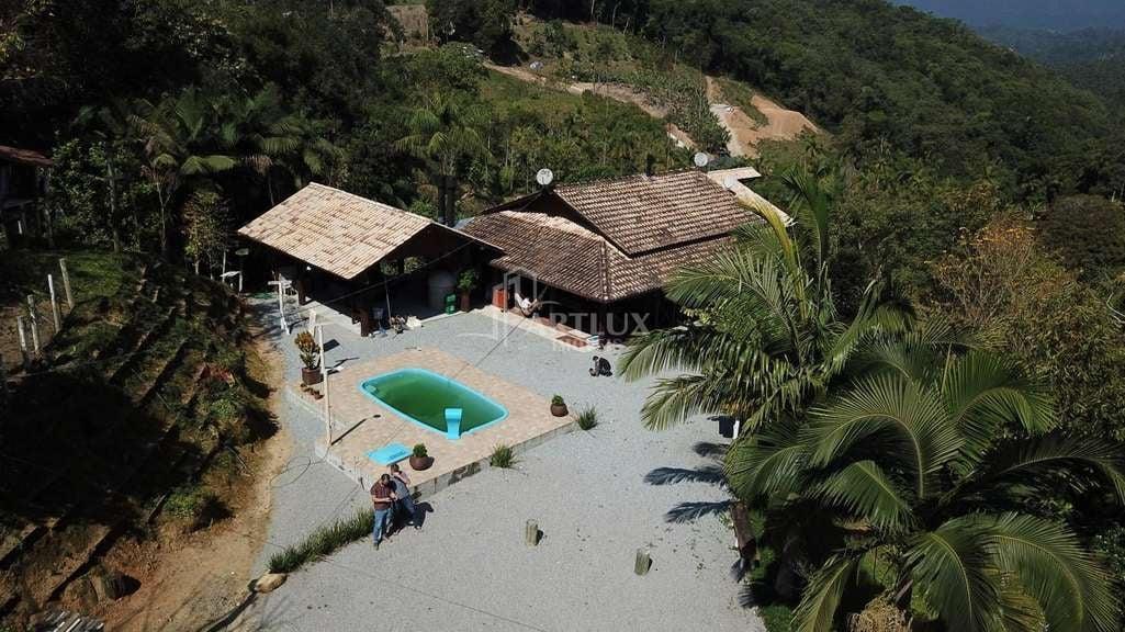 Sítio à venda com 3 quartos, 150m² - Foto 7