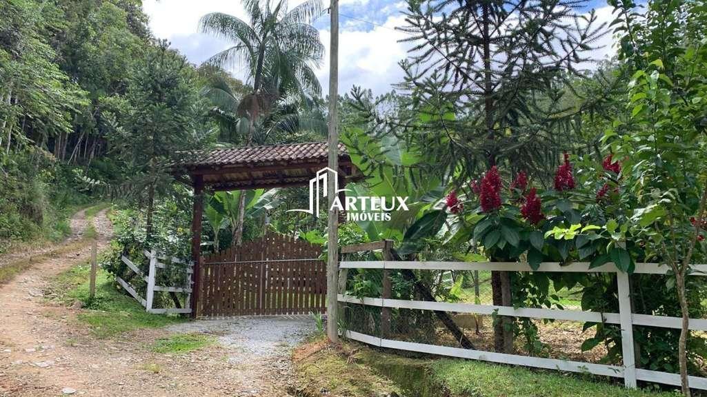 Sítio à venda com 3 quartos, 150m² - Foto 12