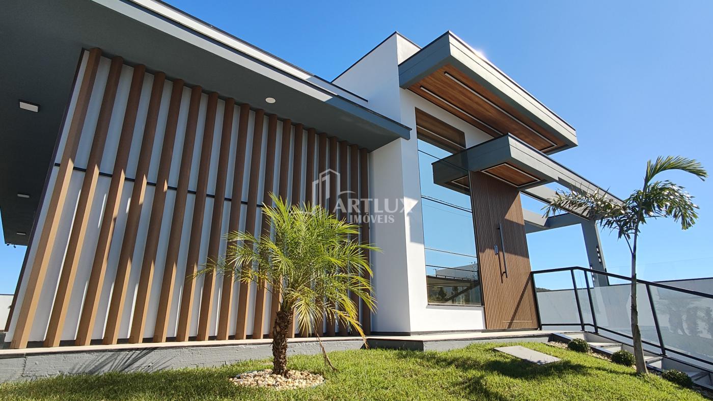 Casa, 3 quartos, 98 m² - Foto 1